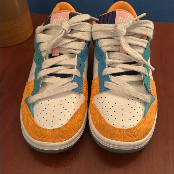 Nike Color Block - Picture 2 of 5